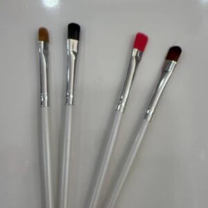 pincel*4  planos y biselados  mando blanco 19947